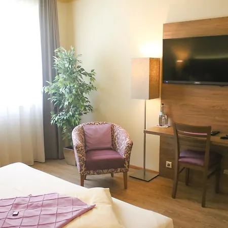 Boutique Zur Post Отель Vohburg an der Donau
