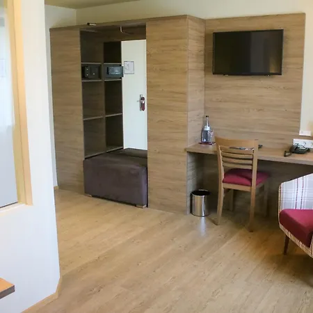 Hotel Boutique Zur Post 3*