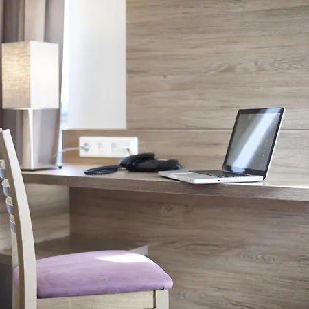 Hotel Boutique Zur Post 3*